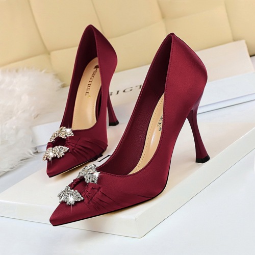 elegant women shoes