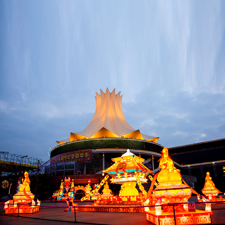 ���ڴ��ͻ��⻨�Ƶ������� ���ڵƻ����� Ԫ���ڻ��Ʋ��Ųʵ�