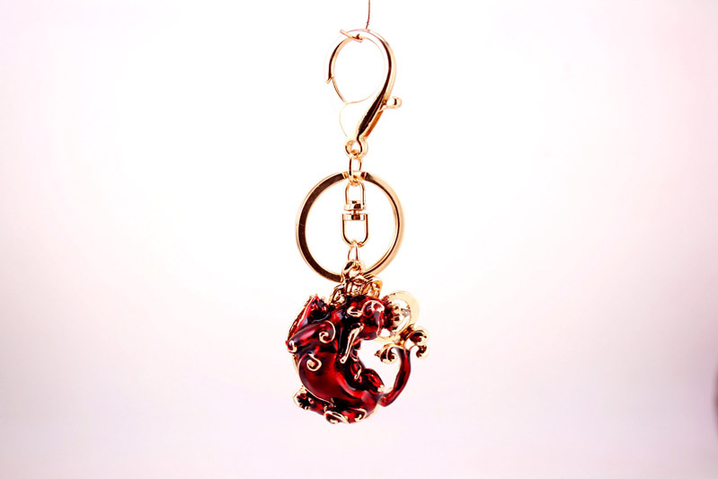 40g Weight Alloy, Metal Material Heart Pattern Unisex Gender Purple, Red, Blue, Gold Color Creative Diamond-studded Crystal Car Keychain 6