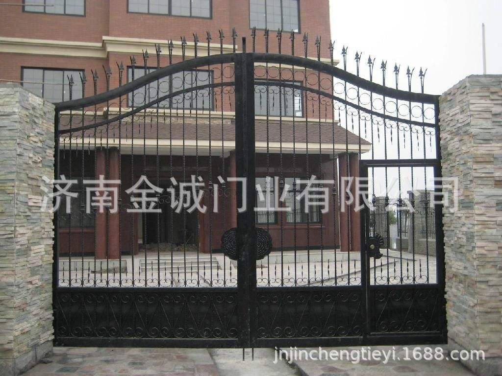 济南金城门业有限公司，济南金诚铁艺大门，济南金诚铁艺护栏加工