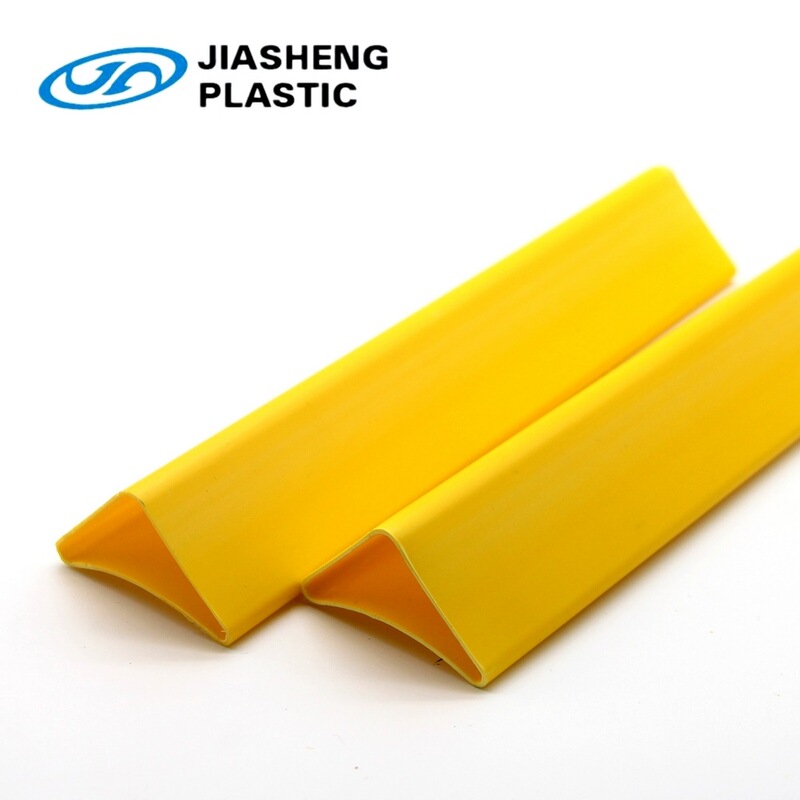 Factory Direct Supply Cheap Special-Shaped Triangular Profiles with Multiple Models of Pc Lampshades Factory Direct Supply Cheap Special-Shaped Triangular Profiles with Multiple Models of Pc Lampshades