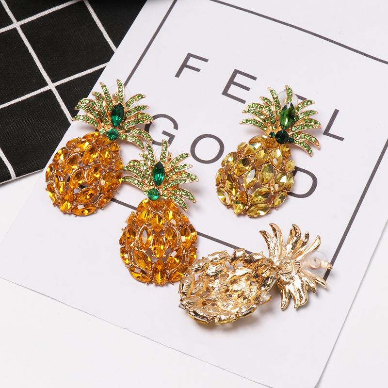 52283 New Creative Tendance Croix-frontière Vendu Bijoux Européen Et Américain Strass Cristal Ananas Boucles D'oreilles Personnalité Fruits Boucles D'oreilles display picture 11