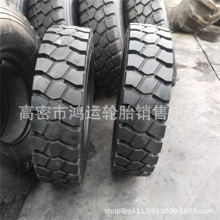 现货供应 工c9.00R20子午线钢丝胎叉车轮胎9.00-20充气叉车轮胎