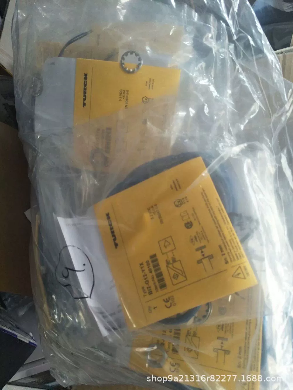 Оригинальный датчик приближения Turck NI20U-M30-VP4X-H1141