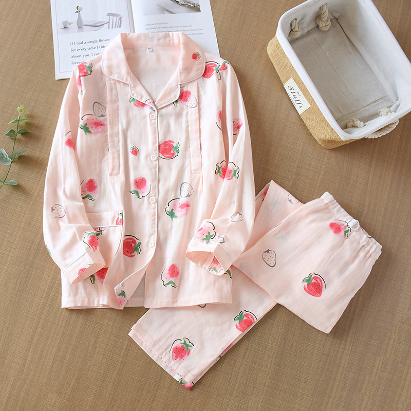ピンクイチゴのガーゼ月子服