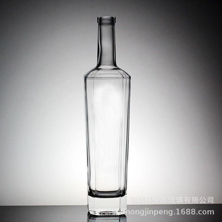 批量出售700ml茶油瓶 玻璃瓶 空酒瓶