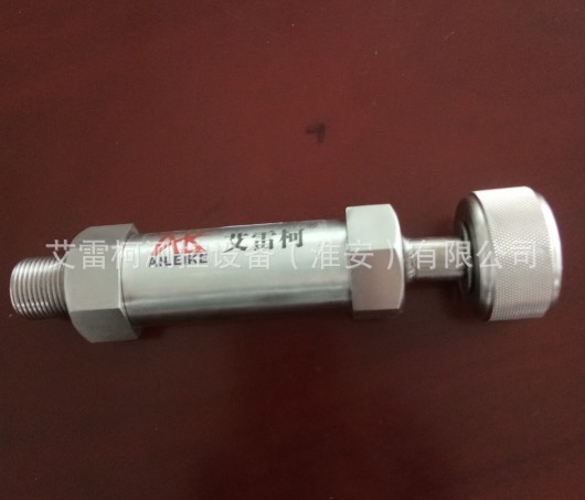 ALKU601油汽隔离器校准台校验器试压泵仪表仪器气水隔离配件