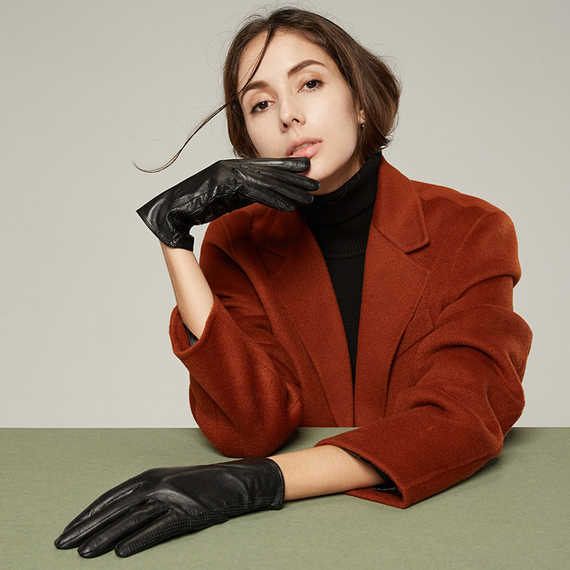 新款真皮手套女式冬季保暖羊皮触屏加绒加厚驾驶开车薄款时尚短款