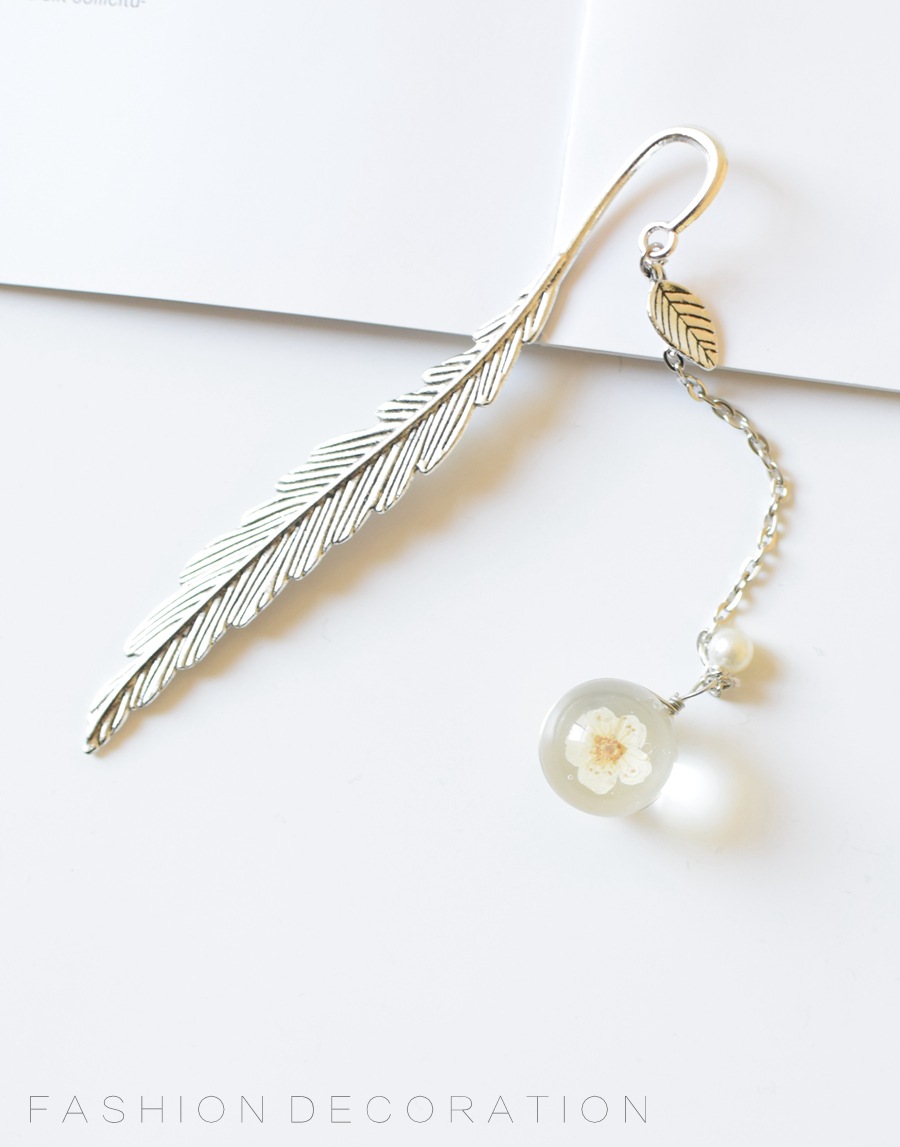 Fashion Metal Pendant Feather Dried Flower Specimen Bookmark display picture 8