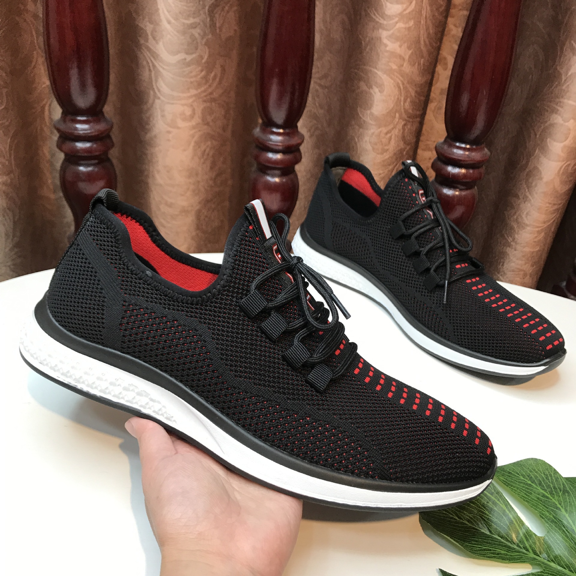 Men's casual spring and summer new flying woven breathable running coconut travel shoes, trendy shoes_voghion.com