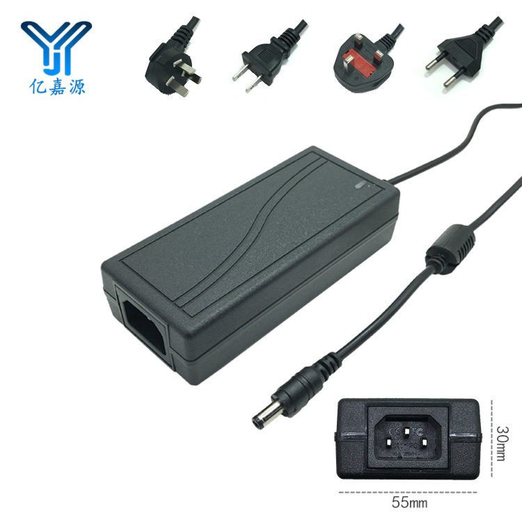 dc12v 5a桌面式电源适配器 cctv power 英规 美规 欧规 品字插头