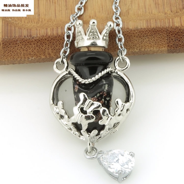 中国精油饰品网睿智黑心心相印项链2.jpg