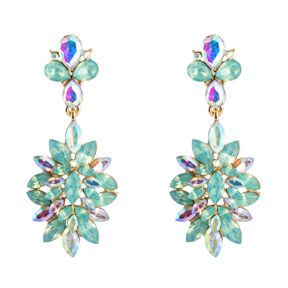 Européen Et Américain Ins Nouveau Boucles D'oreilles À La Mode Alliage En Forme De Fleur Super Brillant Coloré Strass Boucles D'oreilles Longues display picture 17