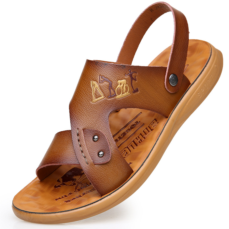 2019 new pattern man Sandals summer leisure time Beach shoes genuine leather Trend non-slip slipper On behalf of
