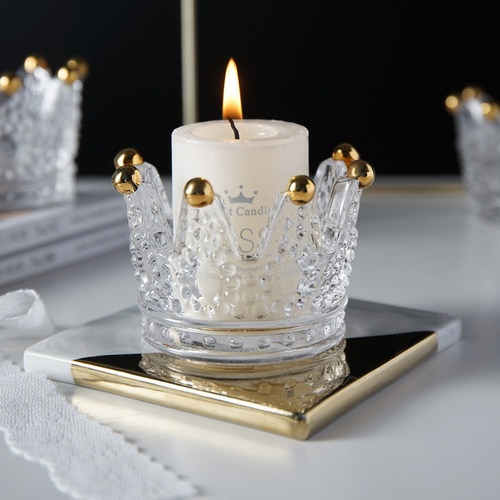 Factory Direct Supply Creative Crown Candle Holders Romantic Candlelight Dinner Props Restaurant Desktop Decorations Small Accessories