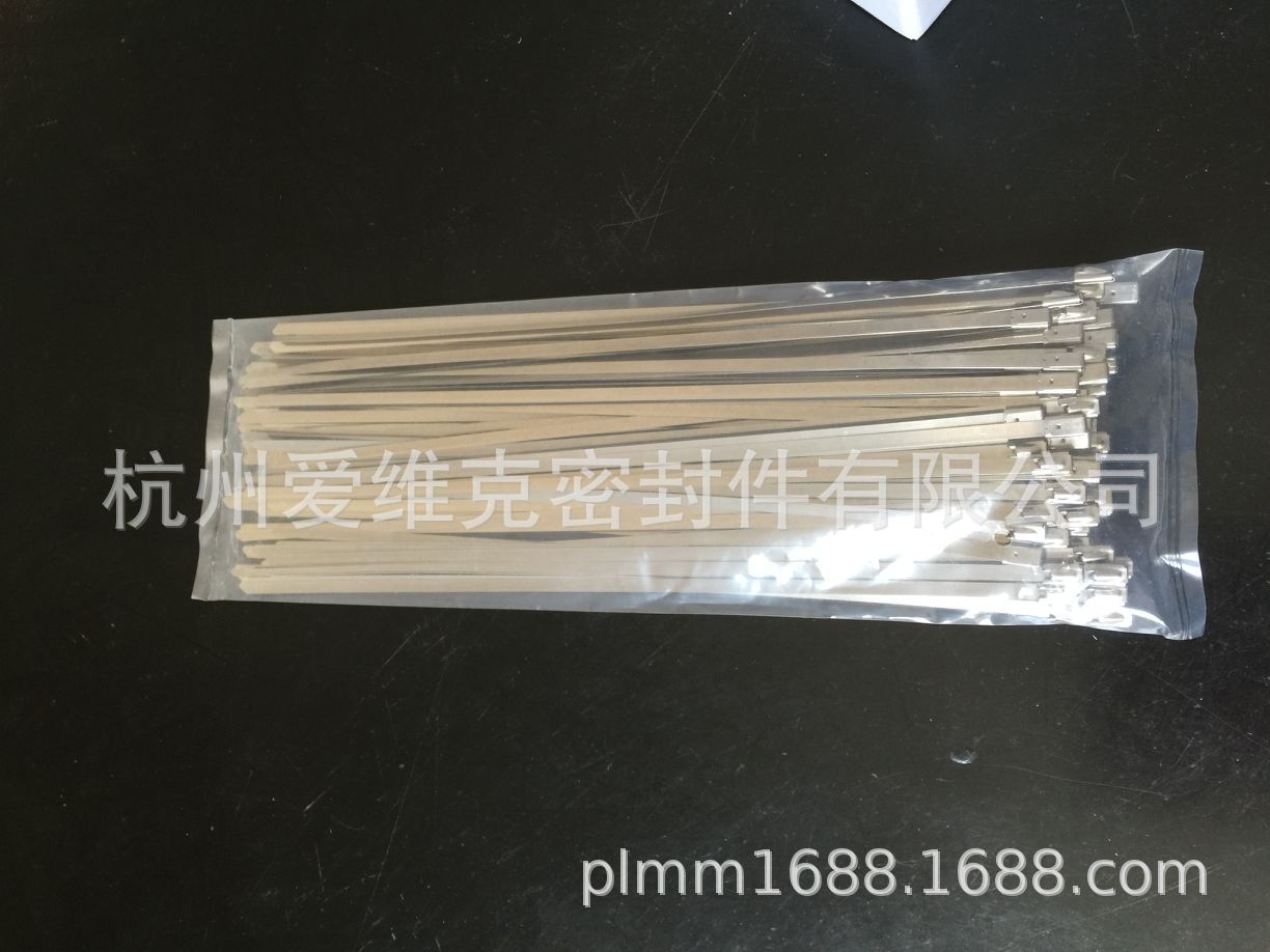 DA8985AFA9926D82AAF3F7E7A83342