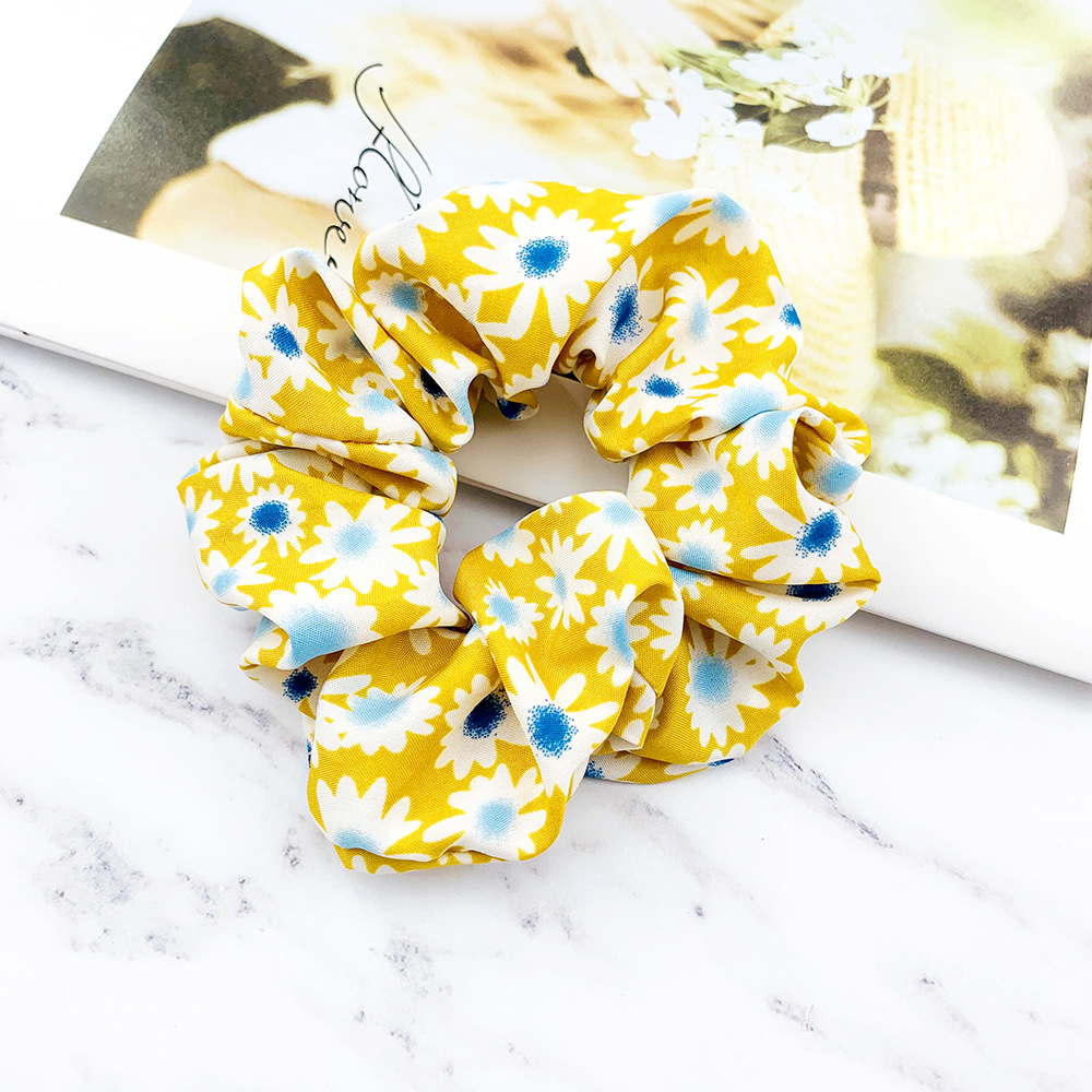 Fashion Daisy Printing Elastic Band Hair Scrunchies display picture 5
