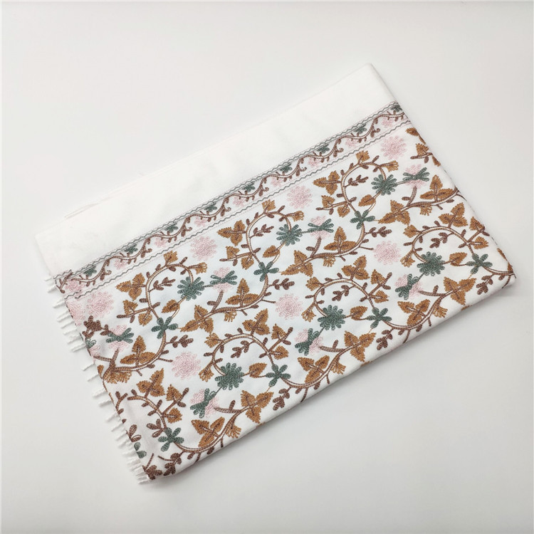 2892B22280425F92C5B40C54DFE847