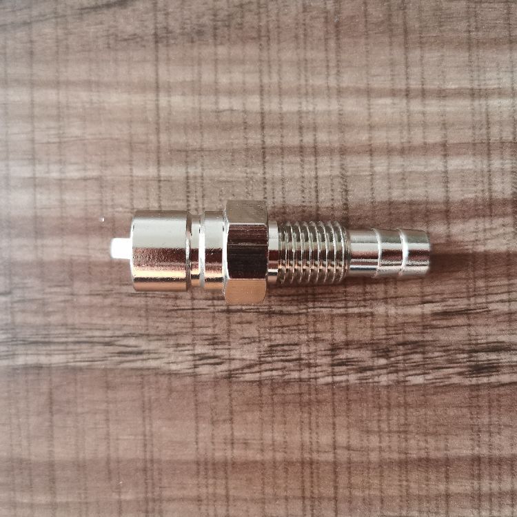 东发接头 舷外机燃油管接头 东发插头 公接头 机器端（清仓中）