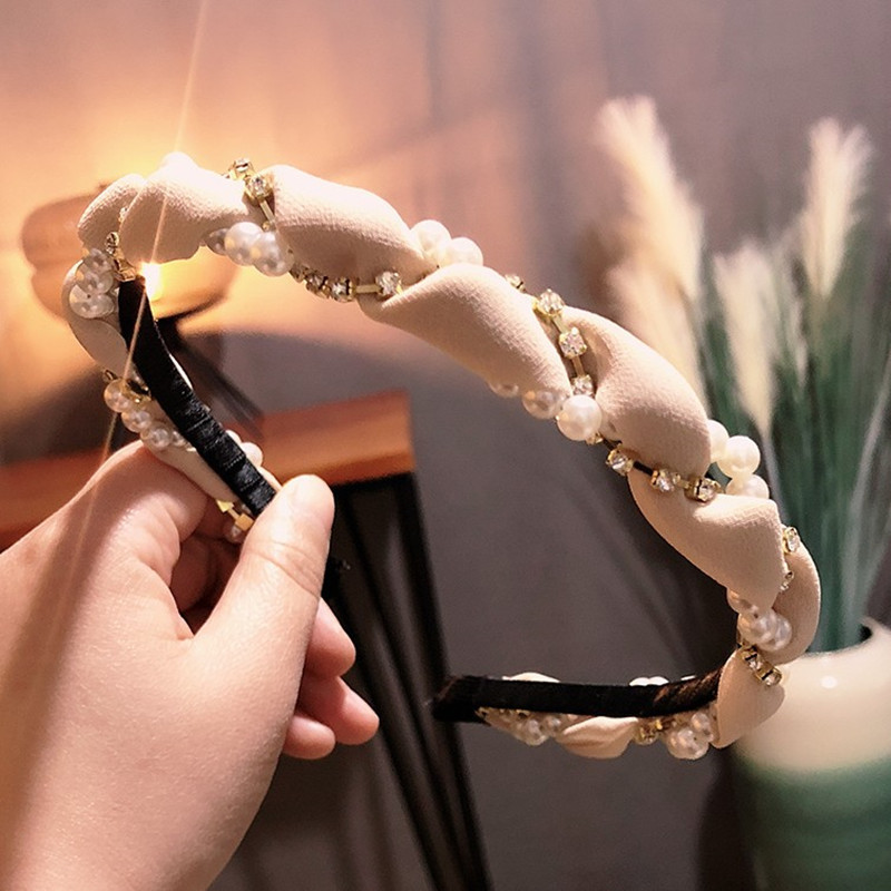 Korean Fashion Pearl Braid Headband Exquisite Shiny With Diamond Hairpin High-end Boutique Headband Pressure Hair Accessories Wholesale Nihaojewelry display picture 8