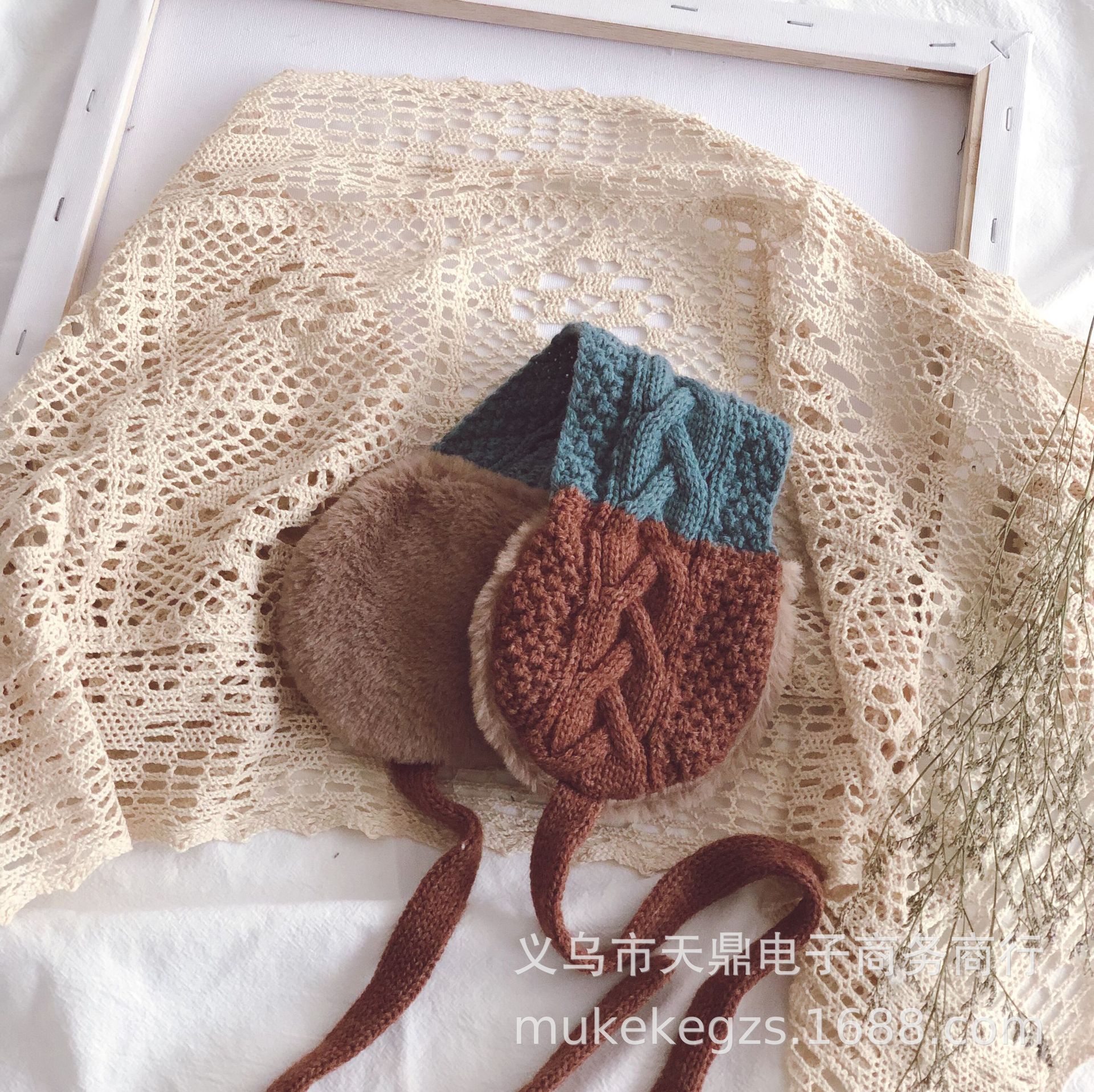 5041710D9D7B42A06179161B504D1B