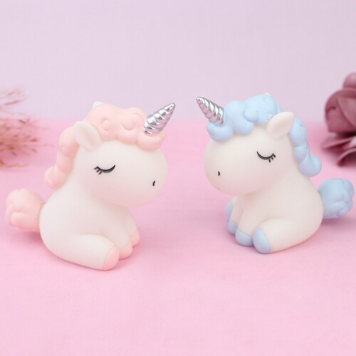 ins European girl heart unicorn baked cake decoration ornaments internet celebrity cute car interior decoration ornaments