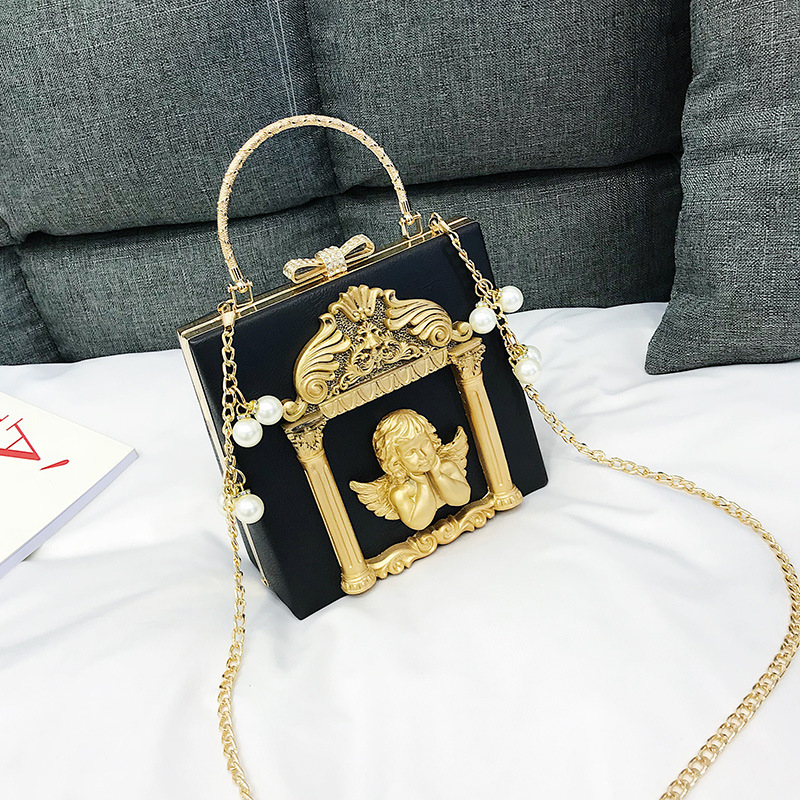 Bag, retro chain, 2019