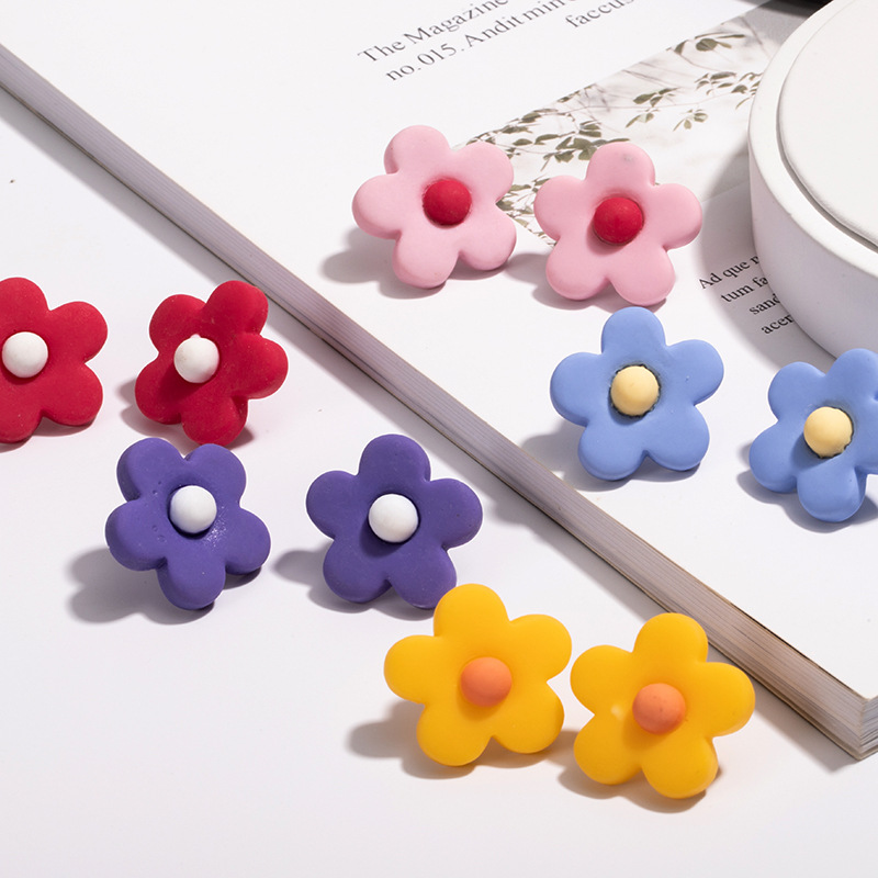 Korea's Simple And Cute Girl Candy Color Matching Flower Earrings display picture 2