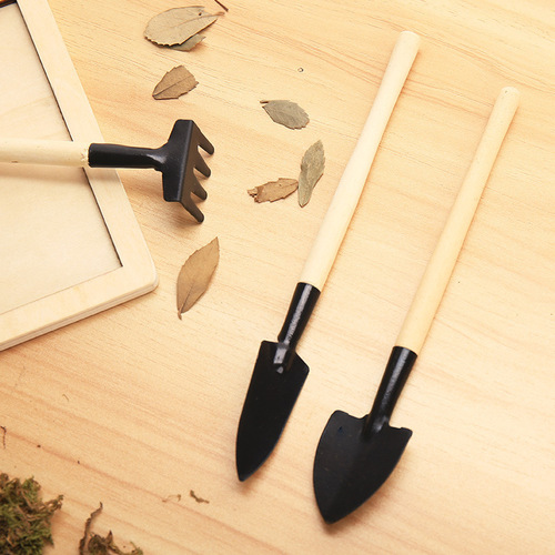 Multifunctional gardening tool set shovel three-piece set for planting flowers and potted plants planting children's soil loosening tool