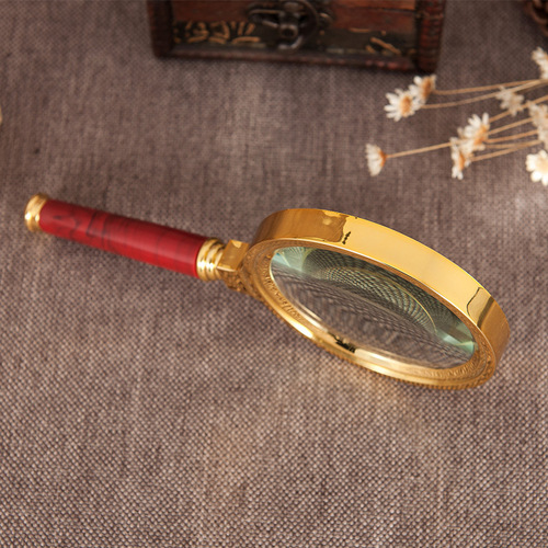 Online sales of 60/70/80/90mm handheld reading repair imitation mahogany handle high-definition magnifying glass for the elderly