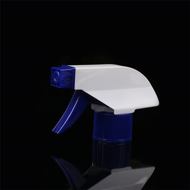 28口径手扣式喷雾方枪 塑料喷雾器适用家居清洁PET瓶