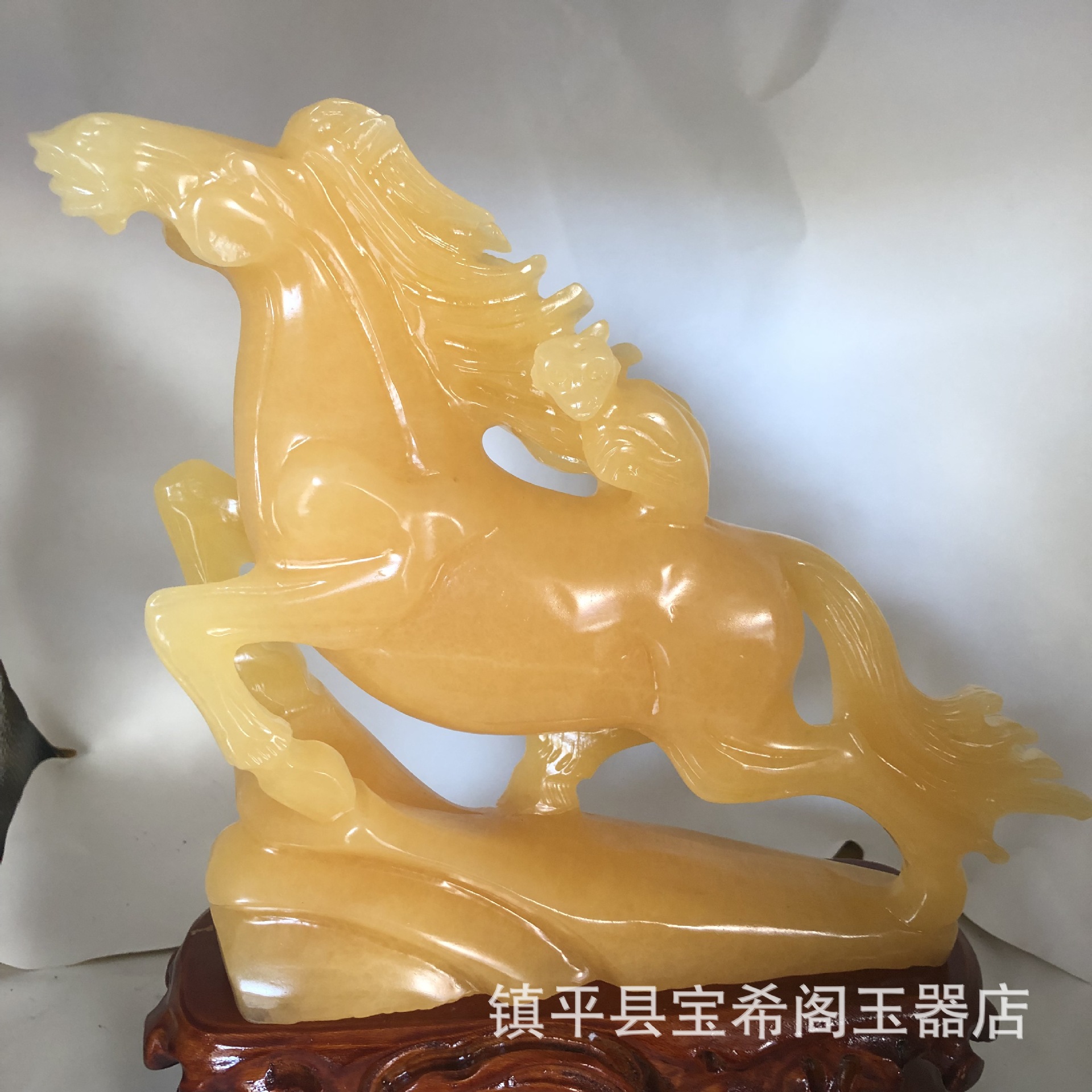米黄玉摆件马玉马礼品摆件