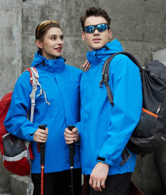 批發新款戶外三合壹沖鋒衣防水保暖男兩件套女防寒服工作服定制