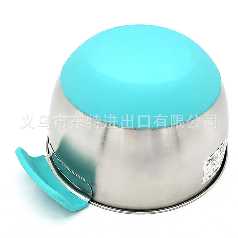 Factory direct sales stainless steel salad basin, high-quality stainless steel silicone handle basin, salad bowl with scale, anti-slip baking detail image 8