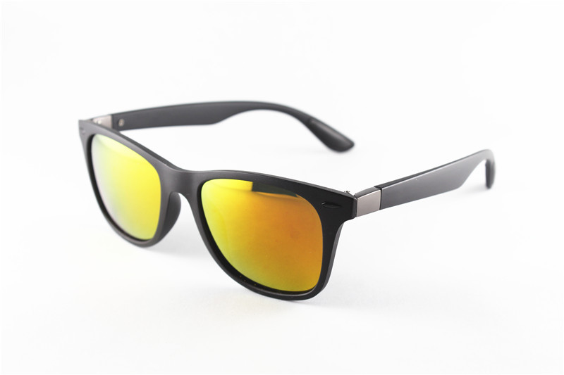 Lunettes de soleil en En plastique - Ref 3365938 Image 22