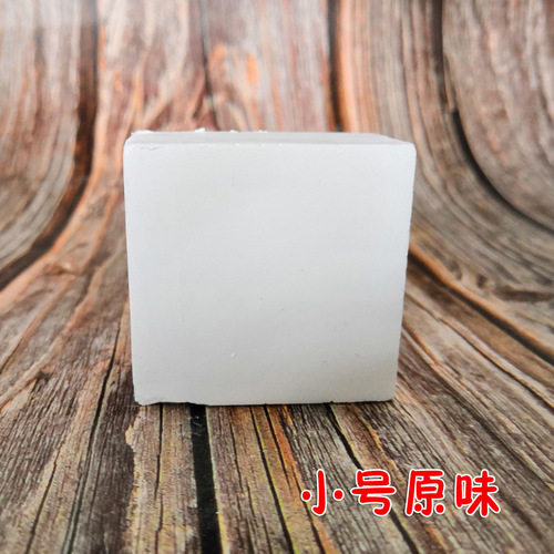 Mineral-filled milk bricks for grinding, squirrel, rabbit, chinchilla, hamster, guinea pig, parrot, gnawing stone