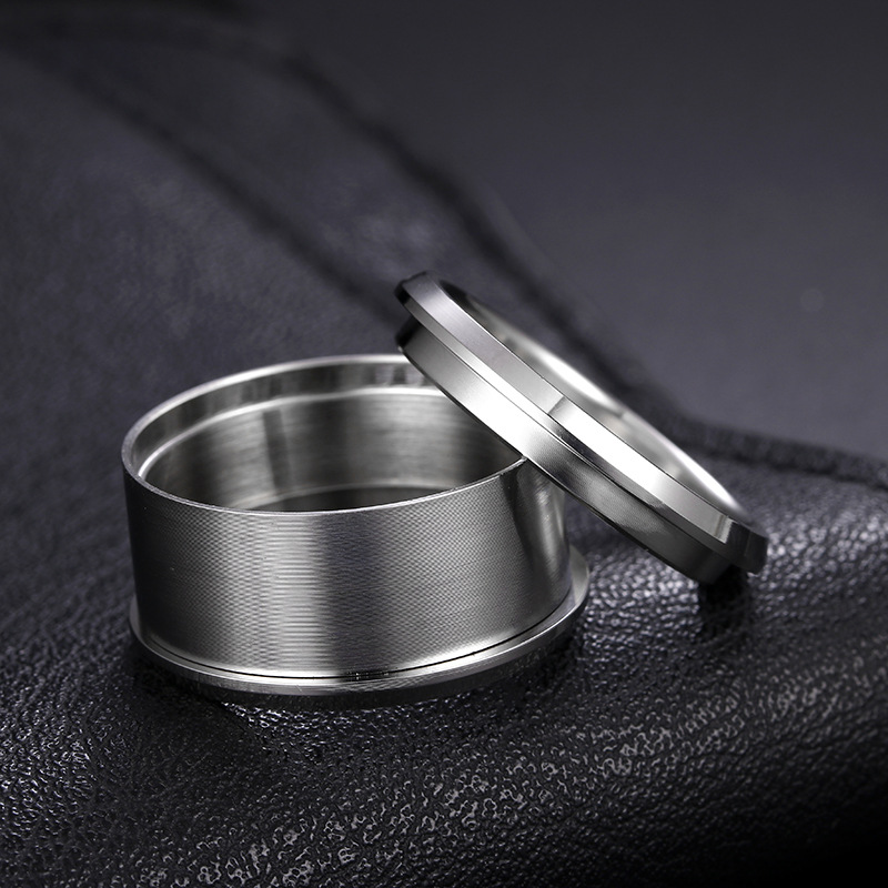 Fashion Geometric Titanium Steel Rings Polishing Stainless Steel Rings display picture 2