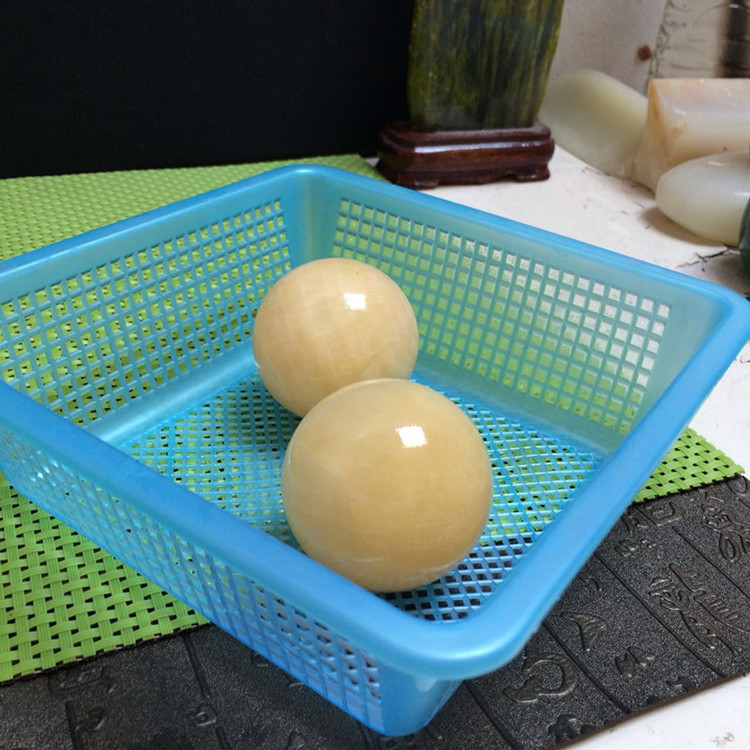 米黄玉5cm水打球批发 玉器玉石风水球销售可以适合做摆饰品款