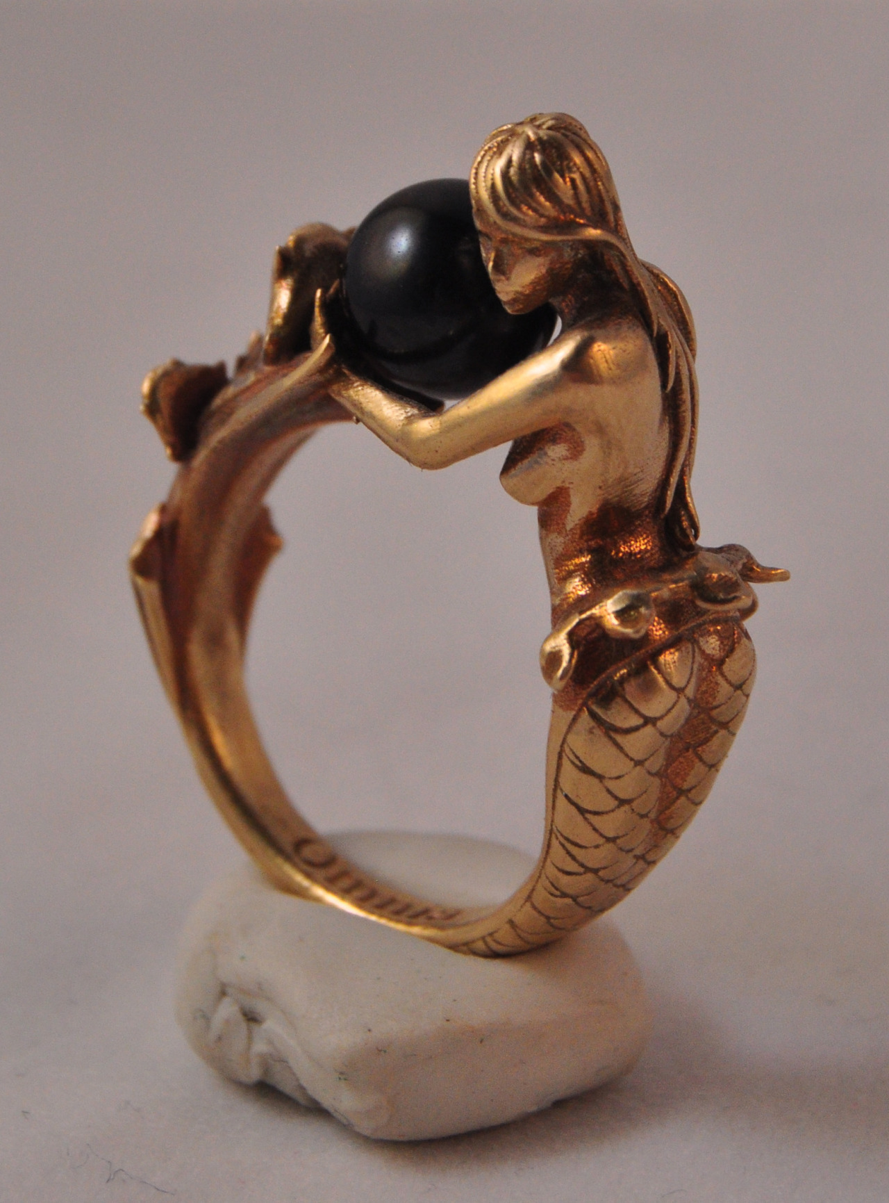 Mermaid White Pearl Ring 2