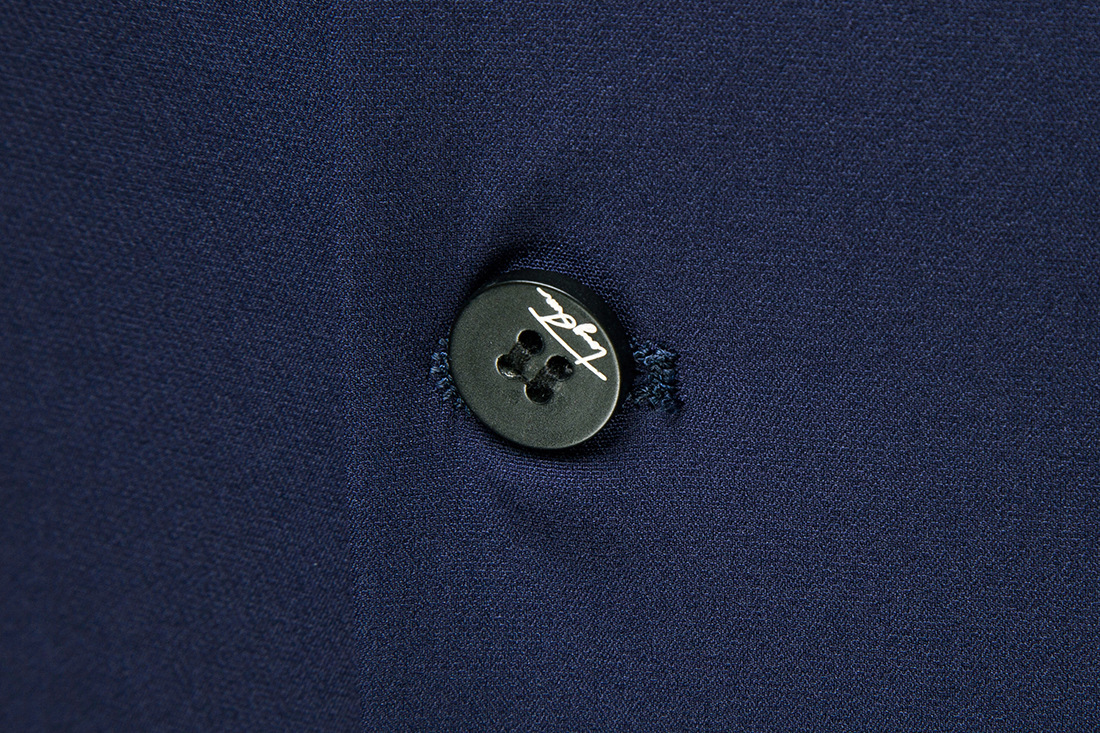 MJ005 74#藏青 马甲 (3).JPG