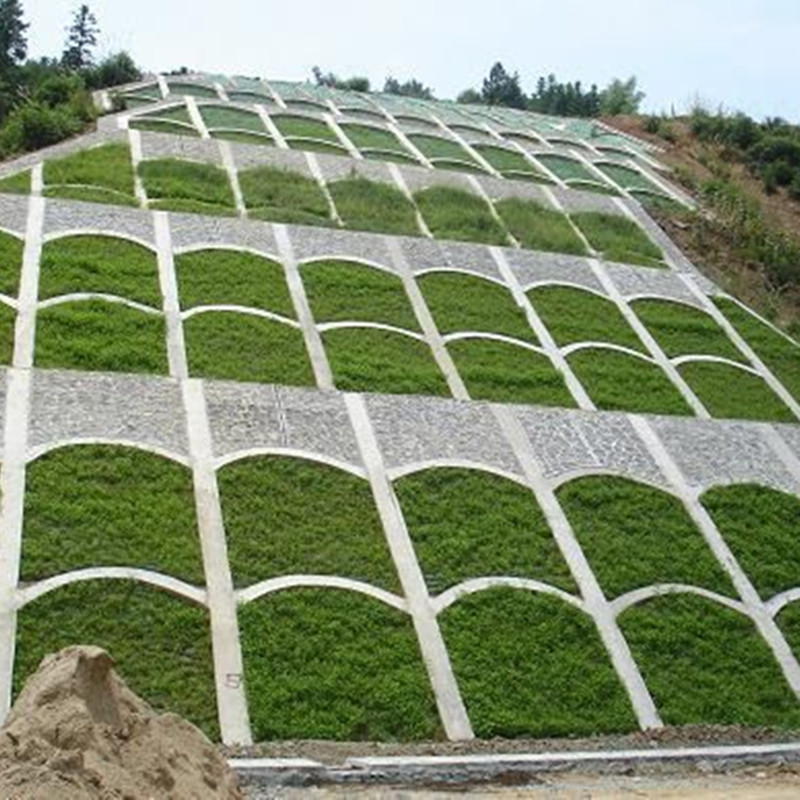 供应草坪 四季青绿化类狗牙根草坪 适合庭院|ms