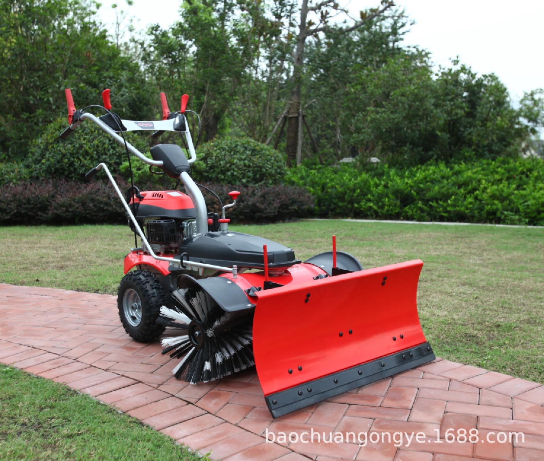 Бензиновая ручная уборочная машина для снега и мусора RS3565D