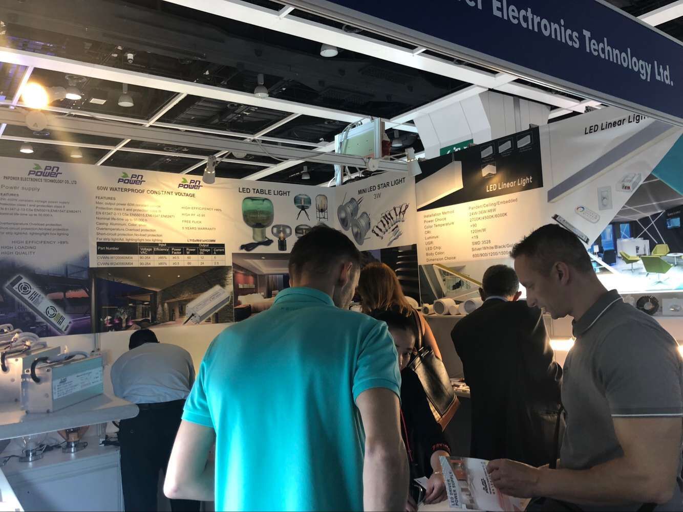 9558348694_422737468