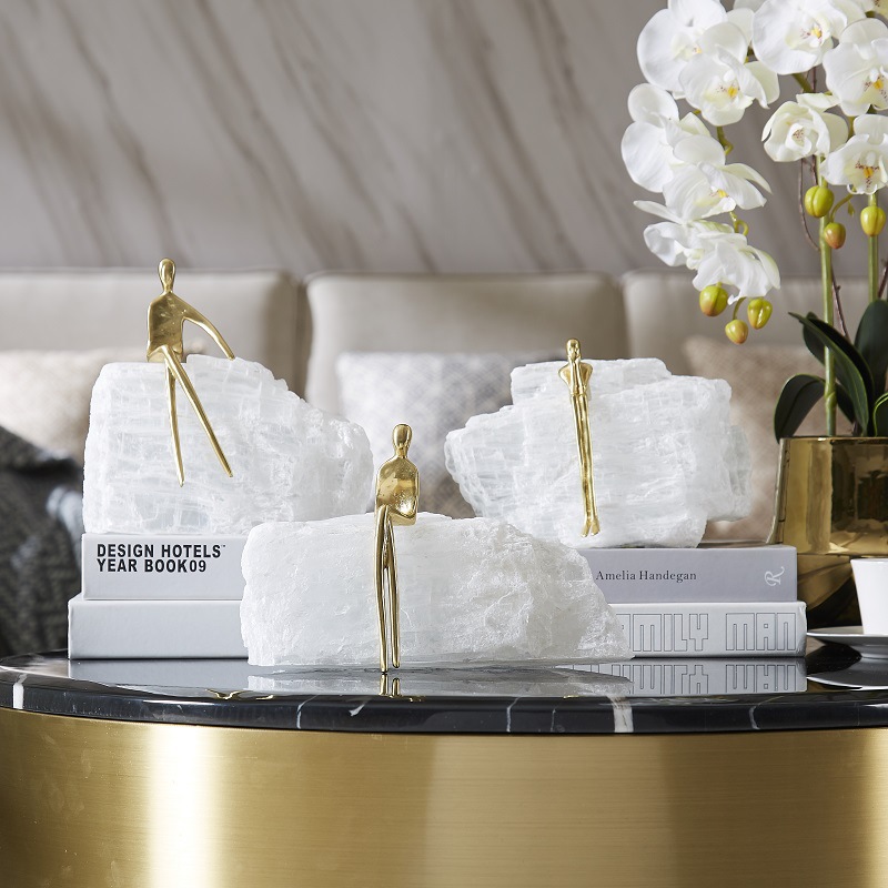 软装书房桌柜人物水晶石摆件办公室沙发背景酒柜家居用品装饰摆设