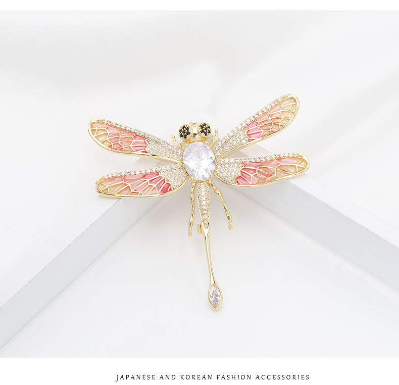 Dragonfly Brooch Female Personality Wings Pin Coat Cardigan Painted Corsage display picture 1