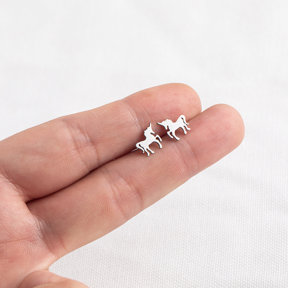 Simple Style Unicorn Alloy No Inlaid Earrings Ear Studs display picture 7