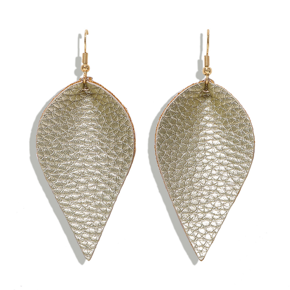 Leather Leaf Earrings Are Uniquely Simple display picture 8