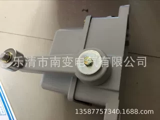 LX33-11行程开关 多功能起重机用行程开关 单臂限位开关32/31/12