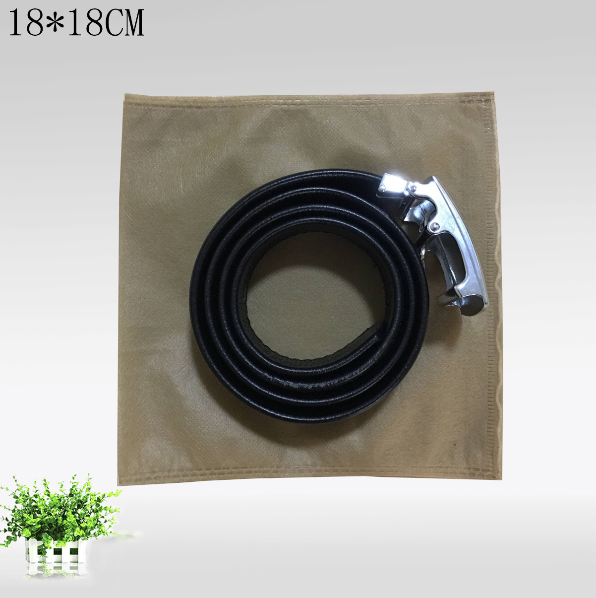 现货杏色皮带防尘袋拉绳袋  无纺布皮带套 皮带无纺布包装袋