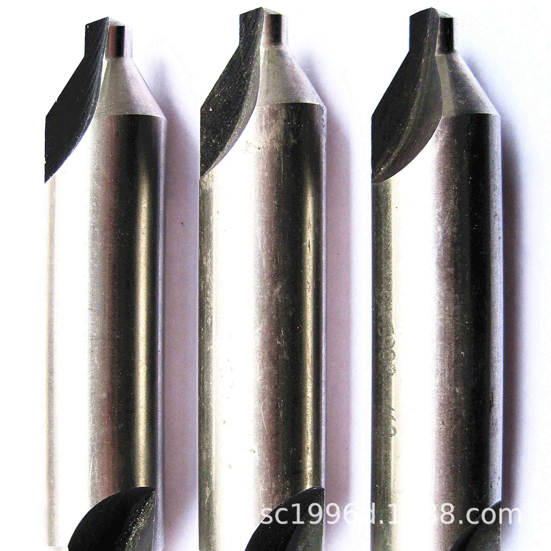 四川天虎斜槽中心钻/川工非标中心钻：A8  590D1-168